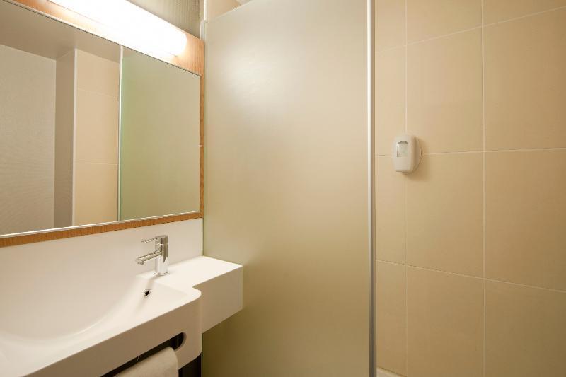B&B Hotel Lyon Centre Monplaisir Dış mekan fotoğraf