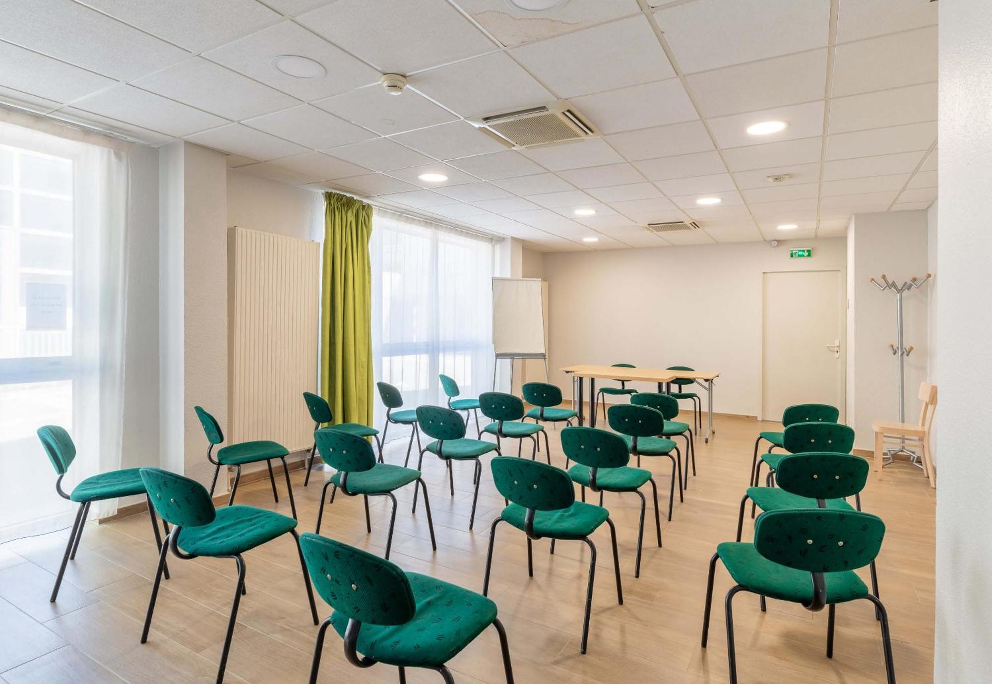 B&B Hotel Lyon Centre Monplaisir Dış mekan fotoğraf